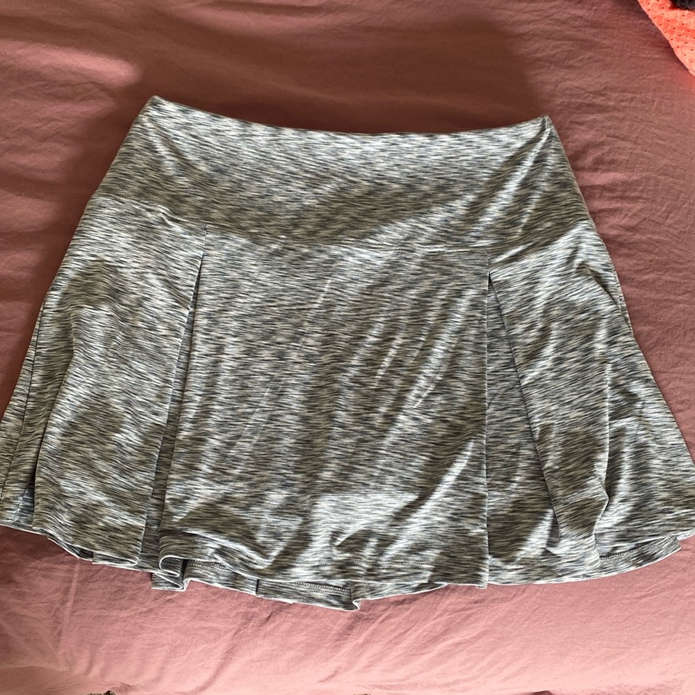Reel legends skorts size medium